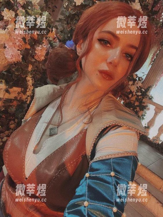 Alina Becker Alina Becker的白衬衫全集——是不是每个人都能穿出那个味儿啊?